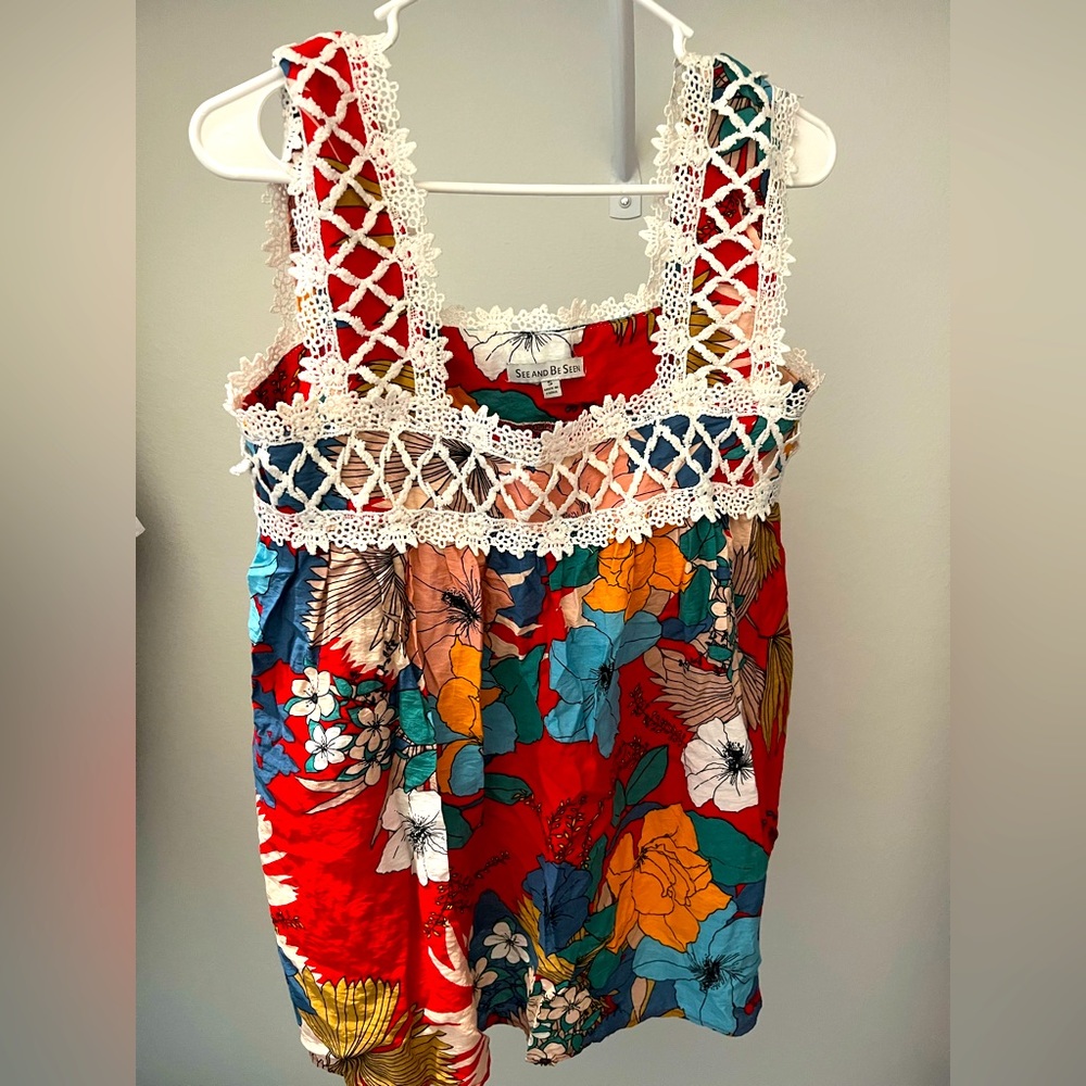 Vibrant Spring/Summer top